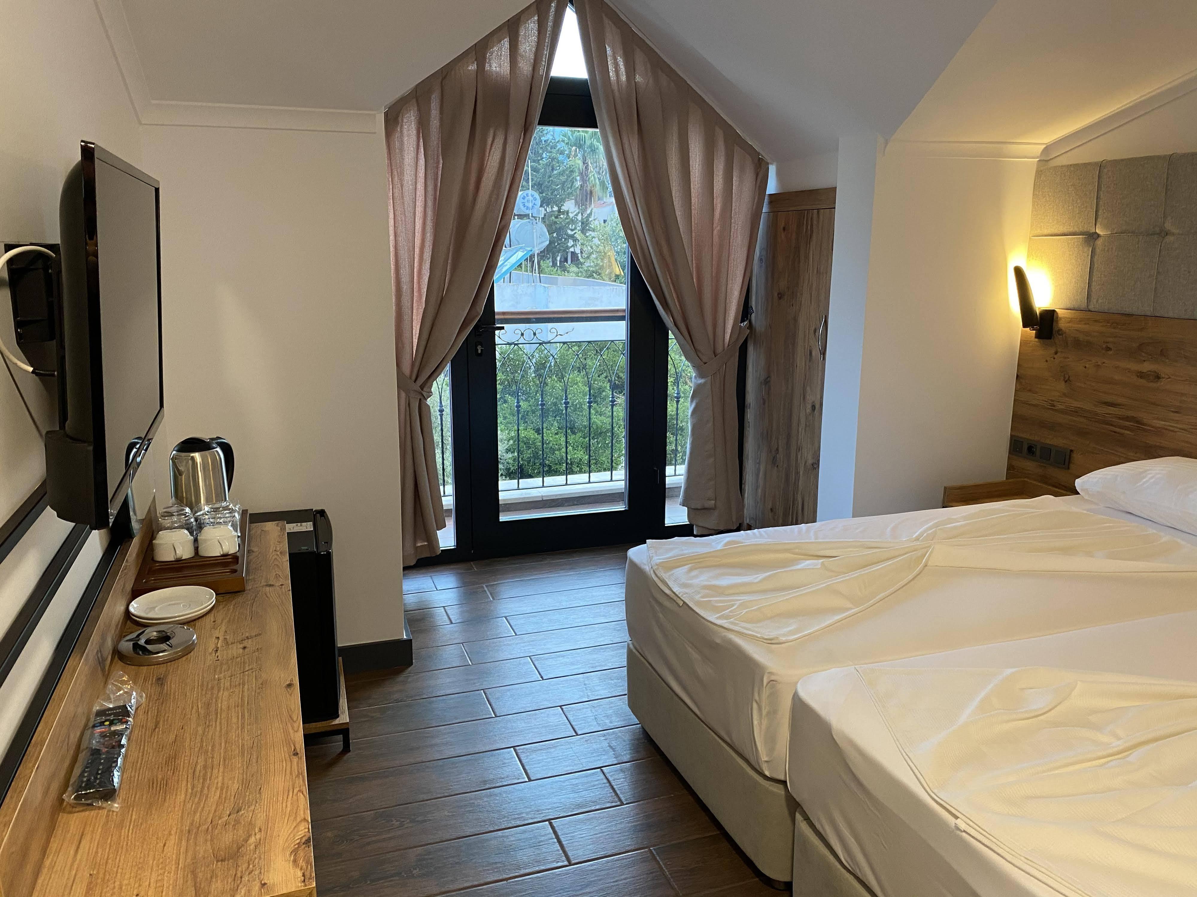 Miyas Luxury Hotel 凯梅尔 外观 照片