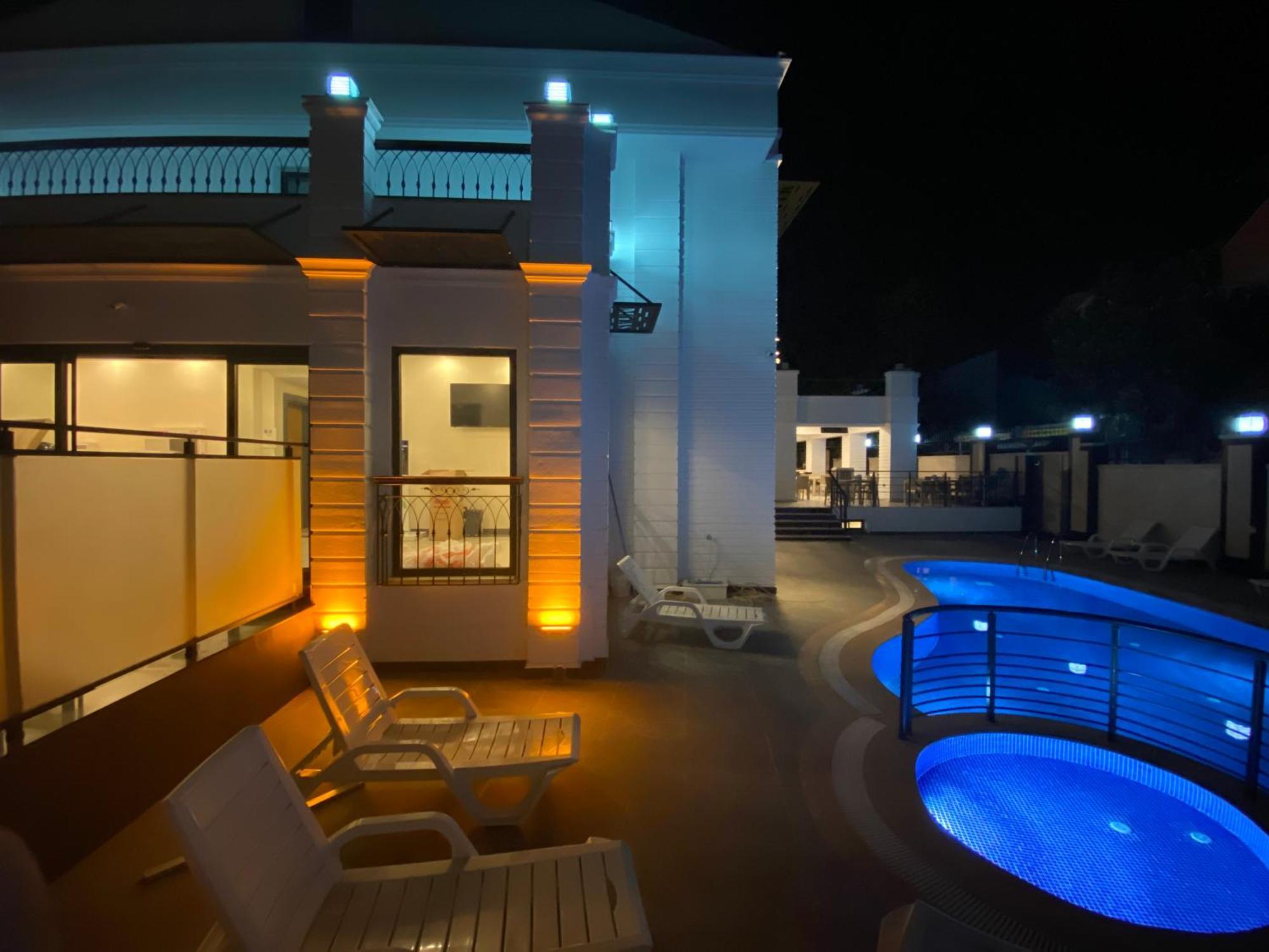 Miyas Luxury Hotel 凯梅尔 外观 照片
